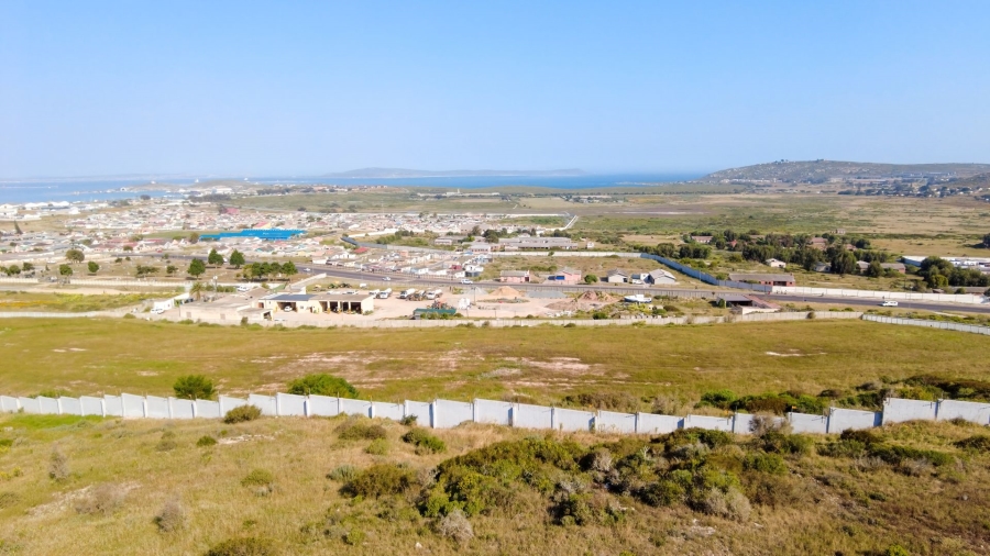 0 Bedroom Property for Sale in Hoogland Western Cape